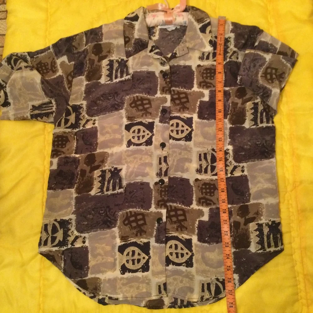 Impressions of California brown and beige pattern Blouse - Picture 6 of 7